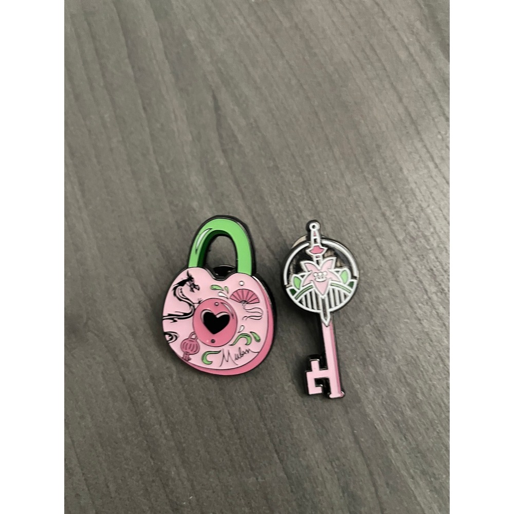 Disney Princess Mulan Mystery Pin Set Lock and Key Loungefly Hot Topic
